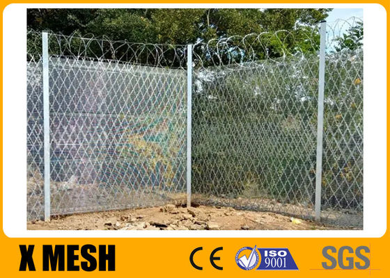 সামরিক ক্ষেত্রের জন্য 2.0m ওয়েল্ডেড রেজার কনসার্টিনা তারের জাল 100mmx200mm খোলা